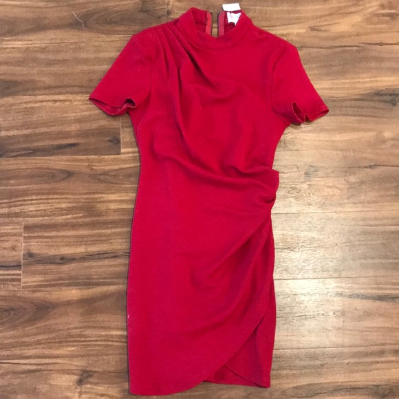 Red dress - Picture 1 of 2